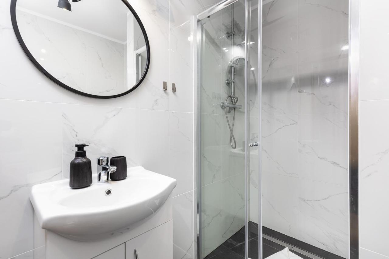 Kapitanski Mostek Apartments Kolobrzeg By Noclegi Renters Eksteriør billede