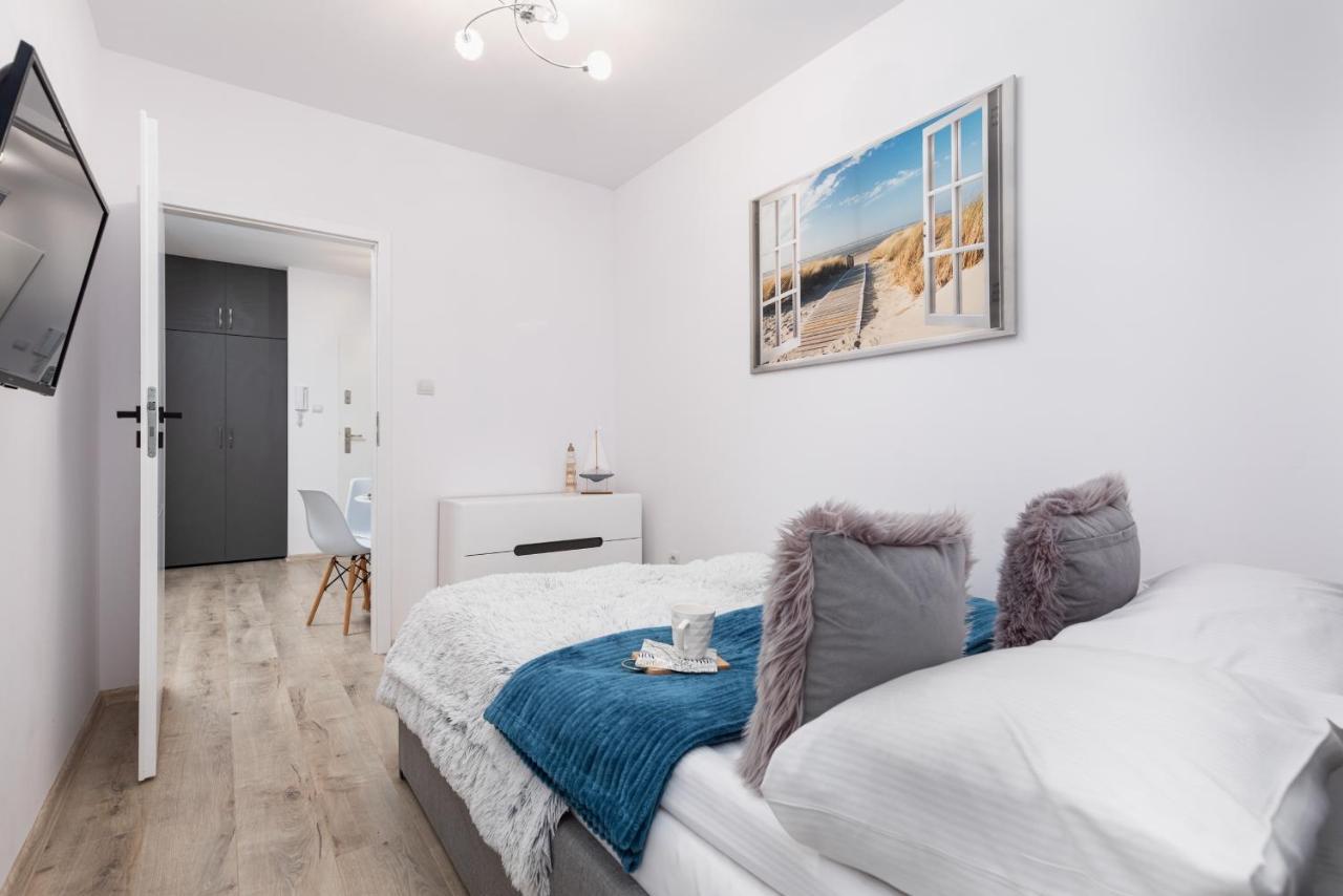 Kapitanski Mostek Apartments Kolobrzeg By Noclegi Renters Eksteriør billede